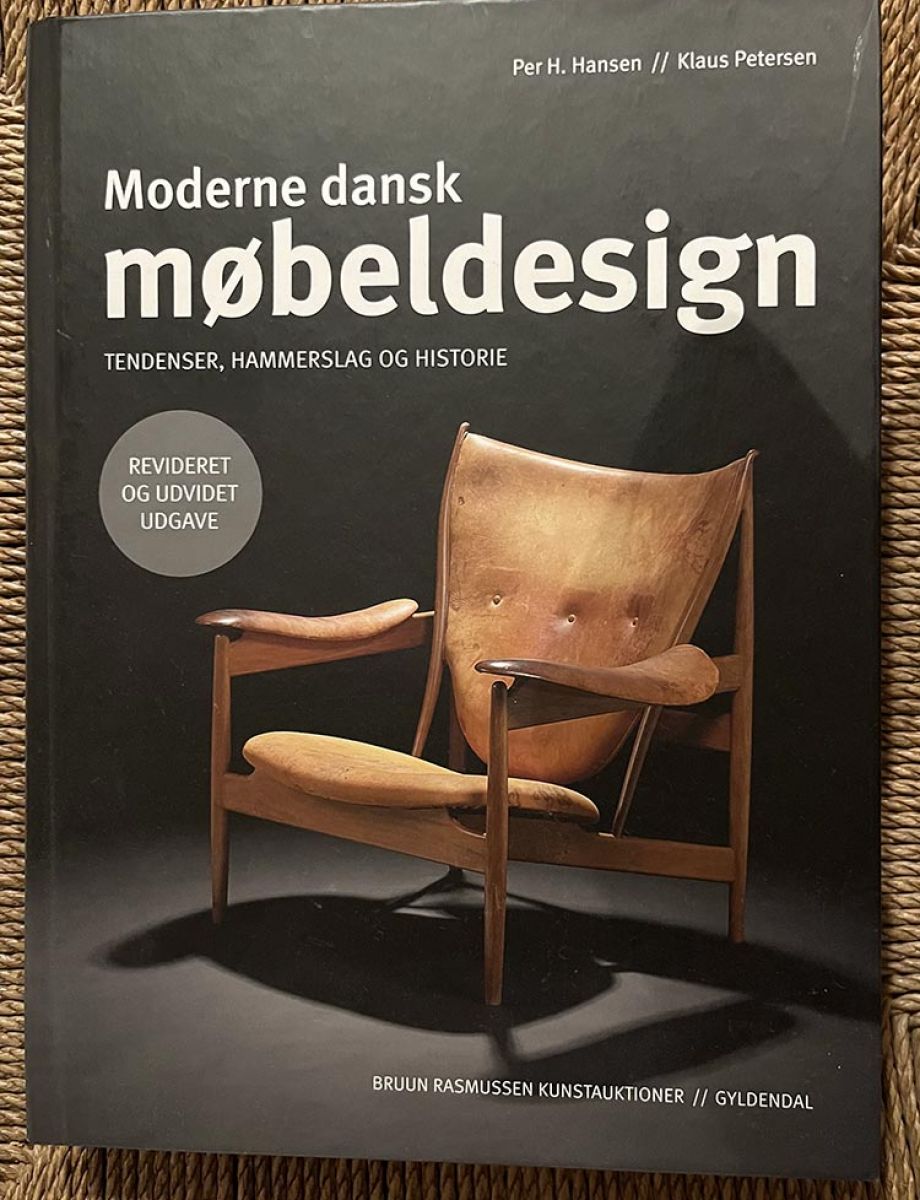 Bogcover - Moderne dansk møbeldesign
